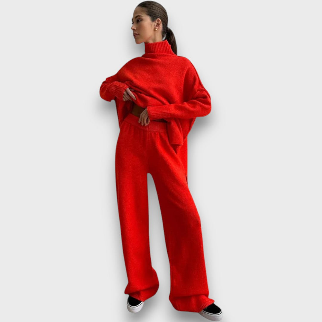 Gevanna – Two-Piece Knitted Set with Roll Neck