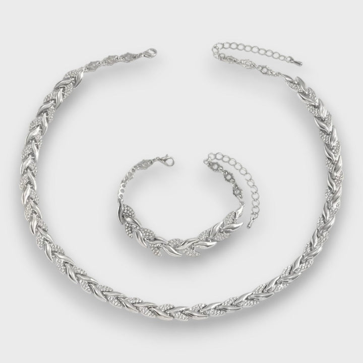 Naria – Elegance Rhinestone Fishtail Jewelry Set