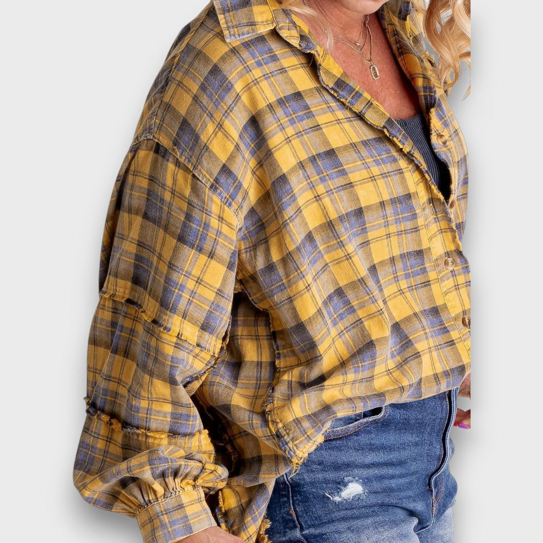 Rowan – Oversized Plaid Flannel Shirt