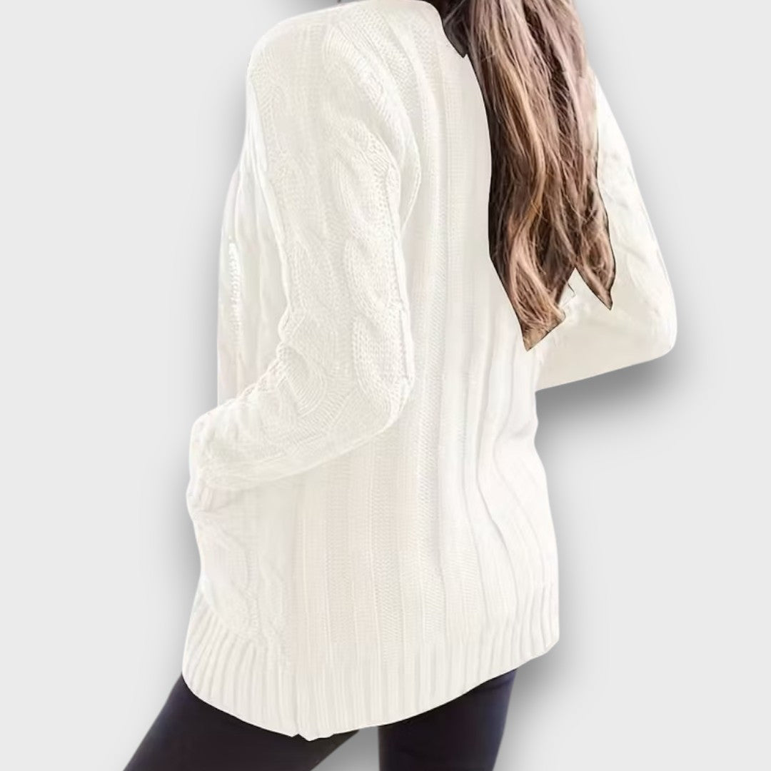 Seliah – Classic cable knit cardigan