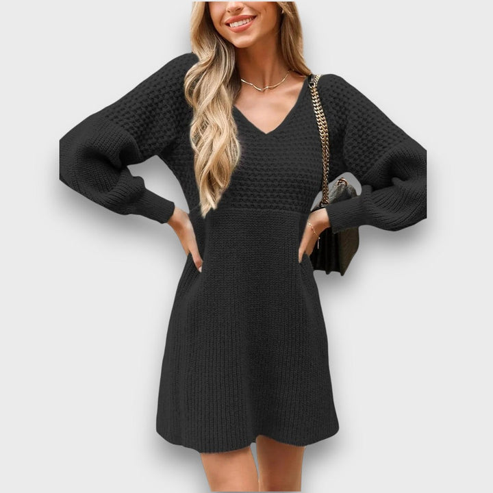 Arlina – Textured Knit V-Neck Dress