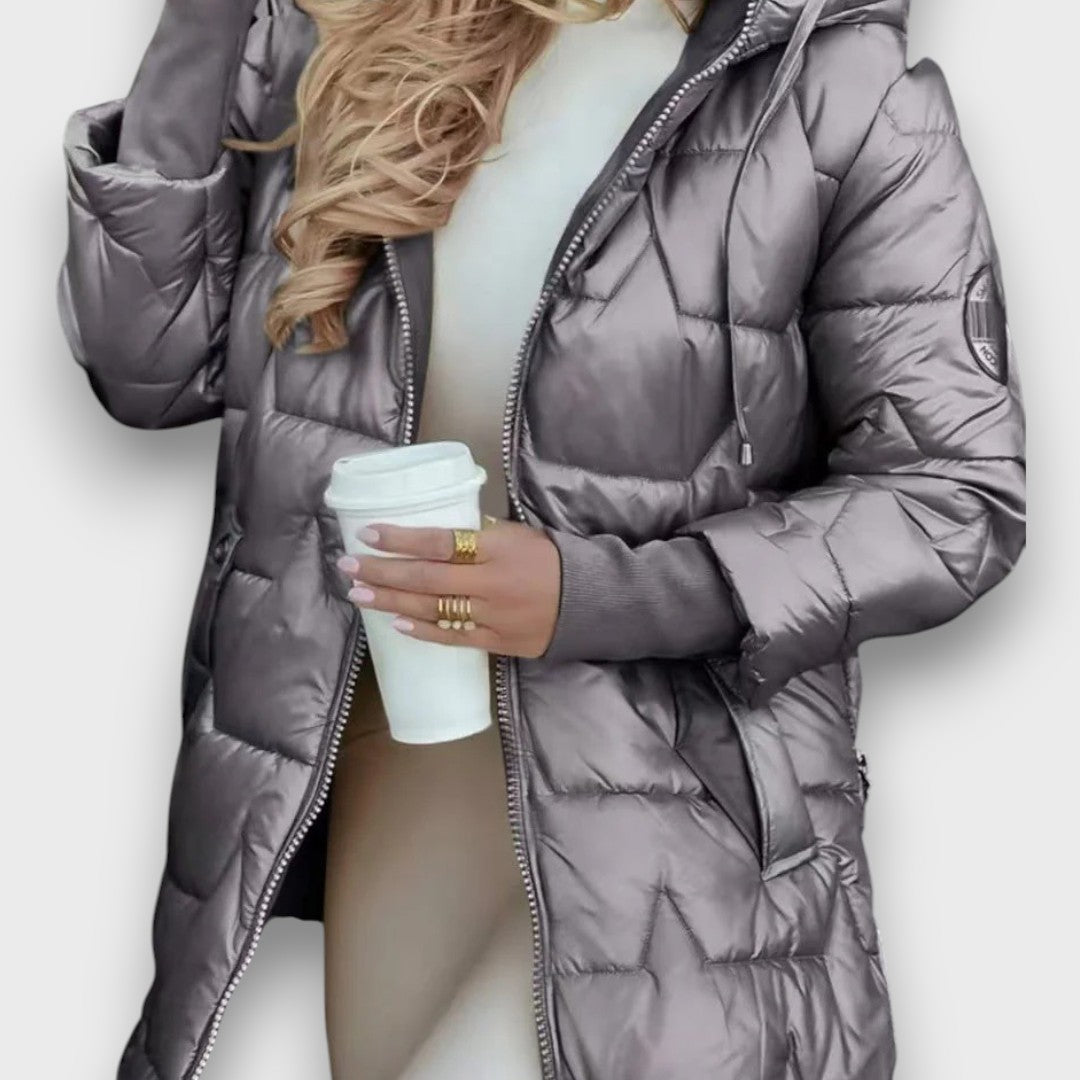Yloria – Elegant Hooded Quilted Winter Coat