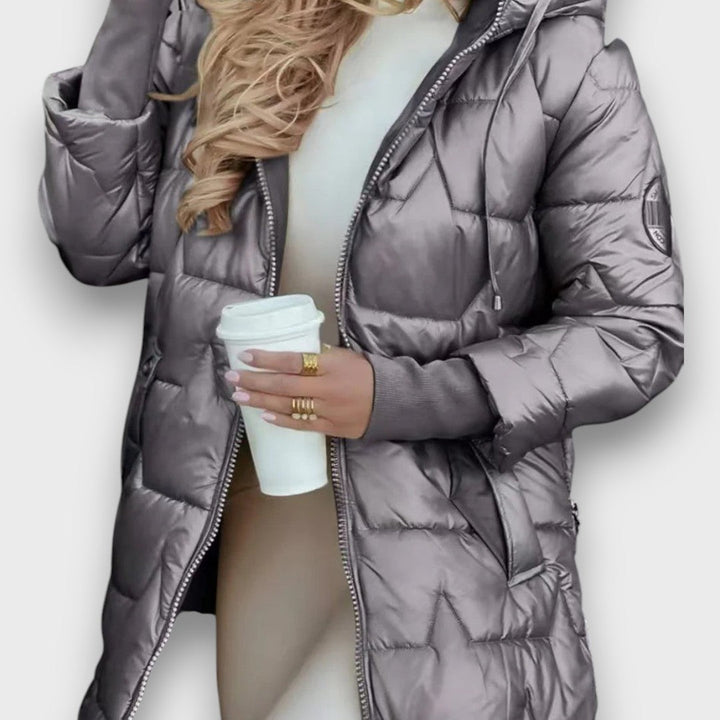 Yloria – Elegant Hooded Quilted Winter Coat