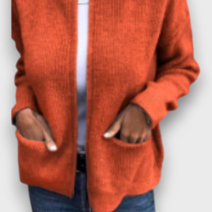 Serane – Casual Zip-Front Knitted Cardigan