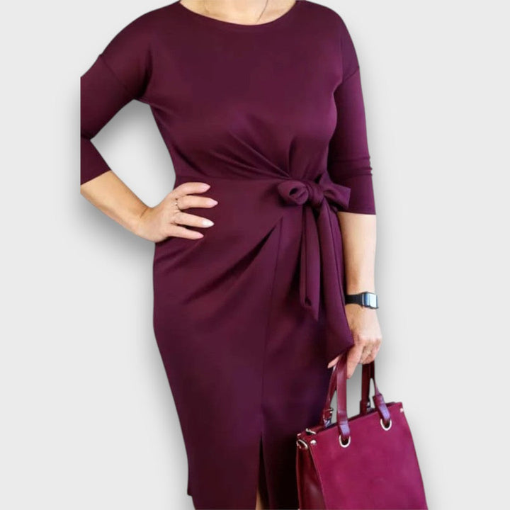 Alinelle – Elegant Tie-Waist Dress with Side Slit