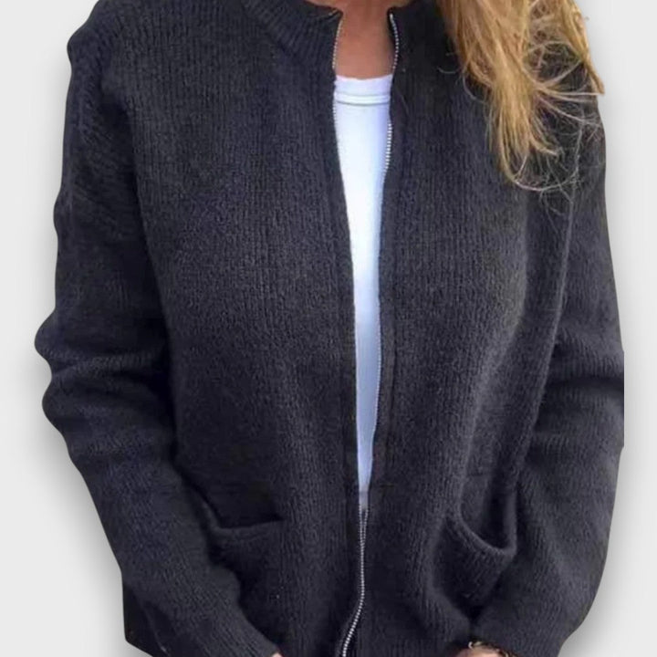 Serane – Casual Zip-Front Knitted Cardigan