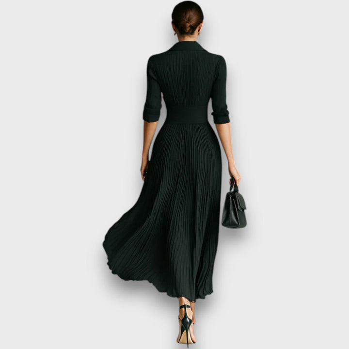 Miravel – Elegant Maxi Dress