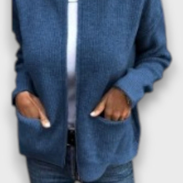 Serane – Casual Zip-Front Knitted Cardigan