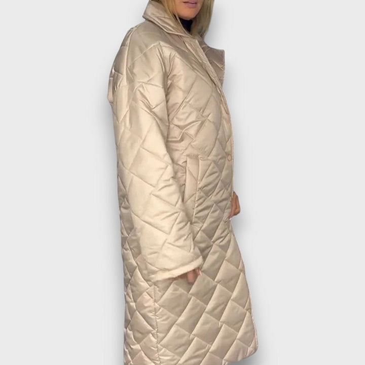 Vionne – Reversible quilted coat with leopard lining
