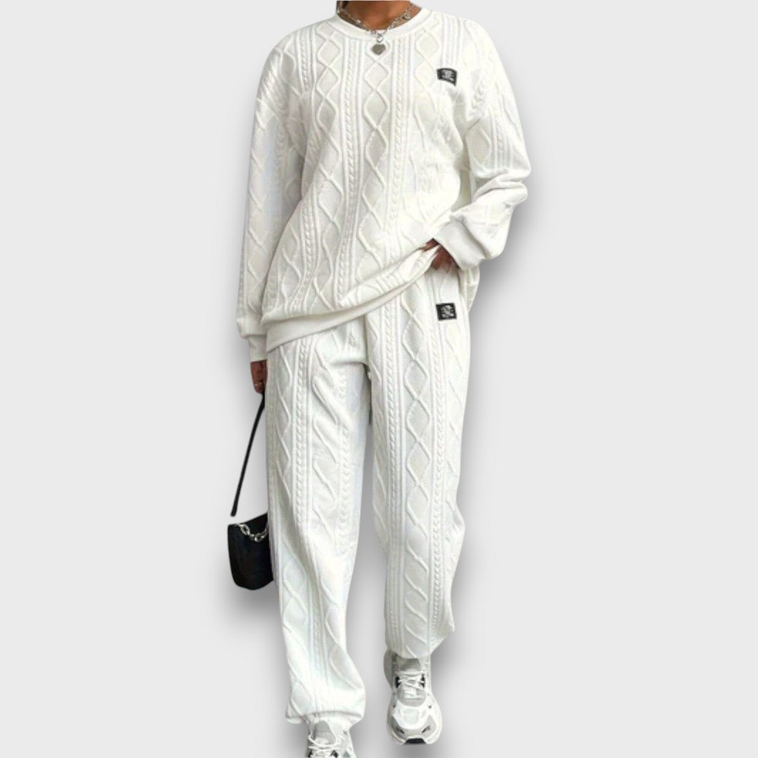 Lunara – Cozy Cable-Knit Lounge Set