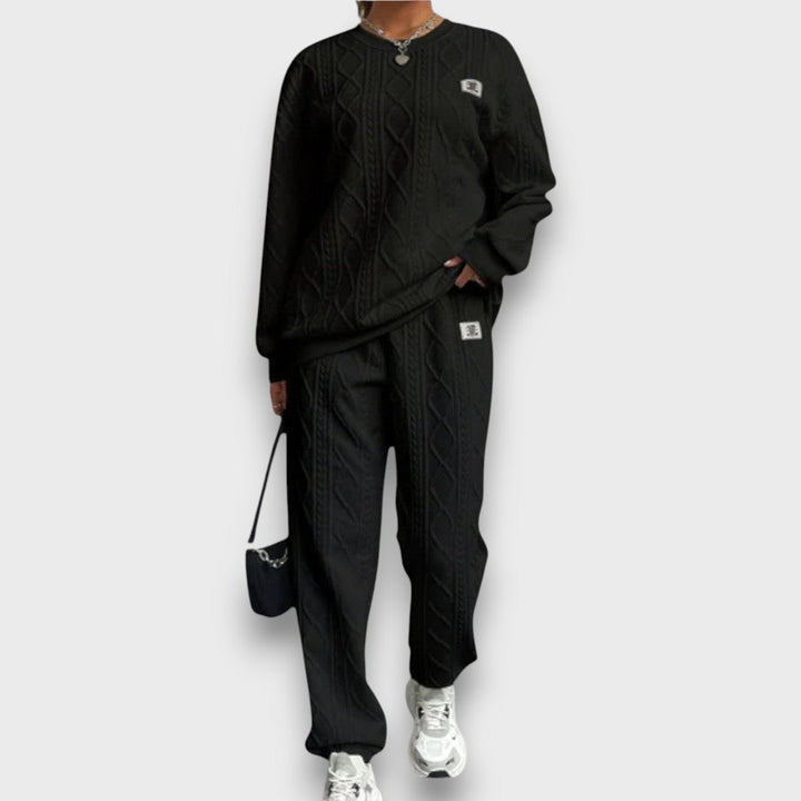 Lunara – Cozy Cable-Knit Lounge Set