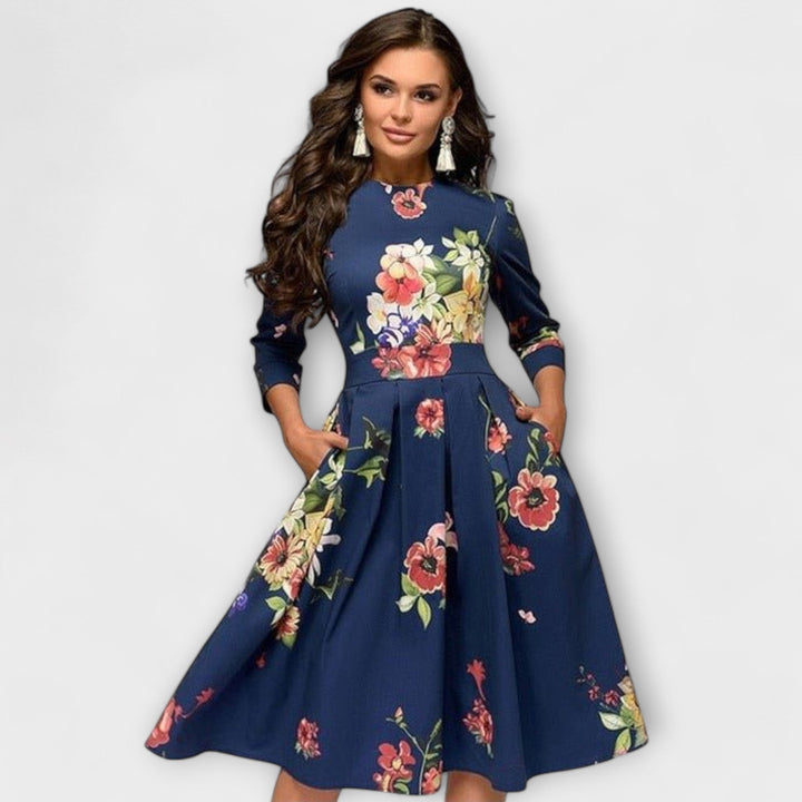 Marivet – Floral Dress with Elegant Waist