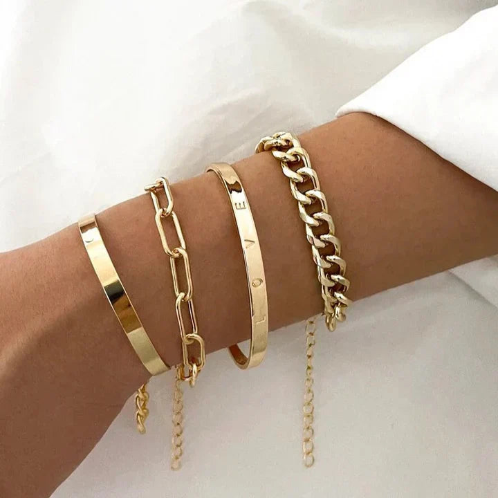 Marisella – Gold Chain Bracelet Set