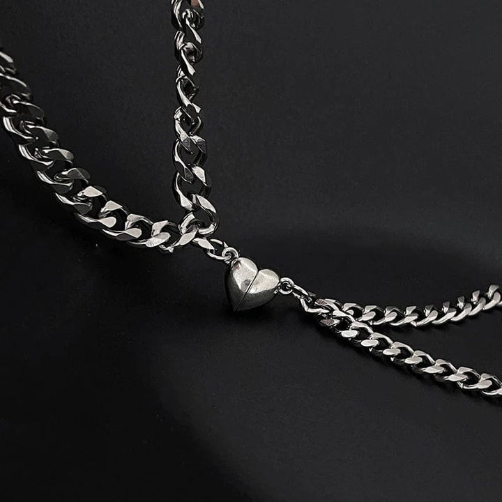 Loren – Magnetic Heart Chain
