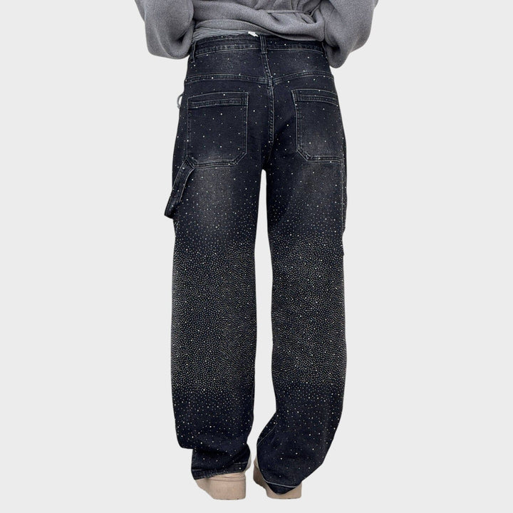 Valerie – Trendy Jeans with Subtle Shimmer