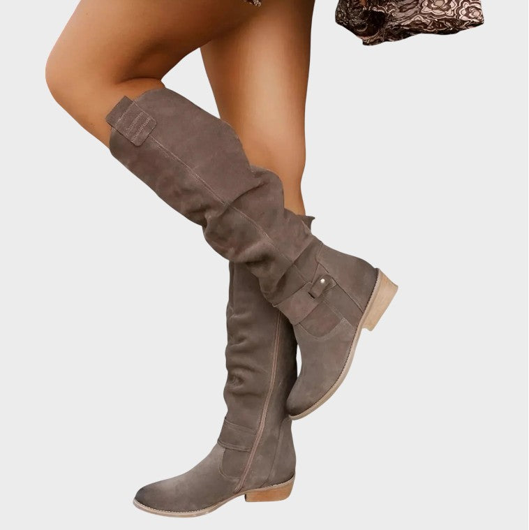 Lynora – Classic Boots with Comfort Fit